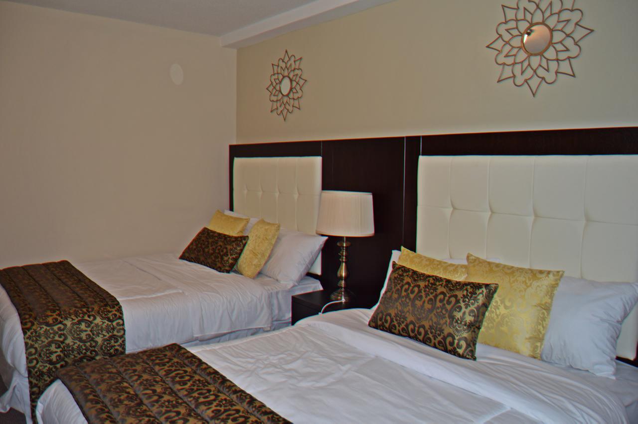 Hotel Golosone Ambato Exteriör bild